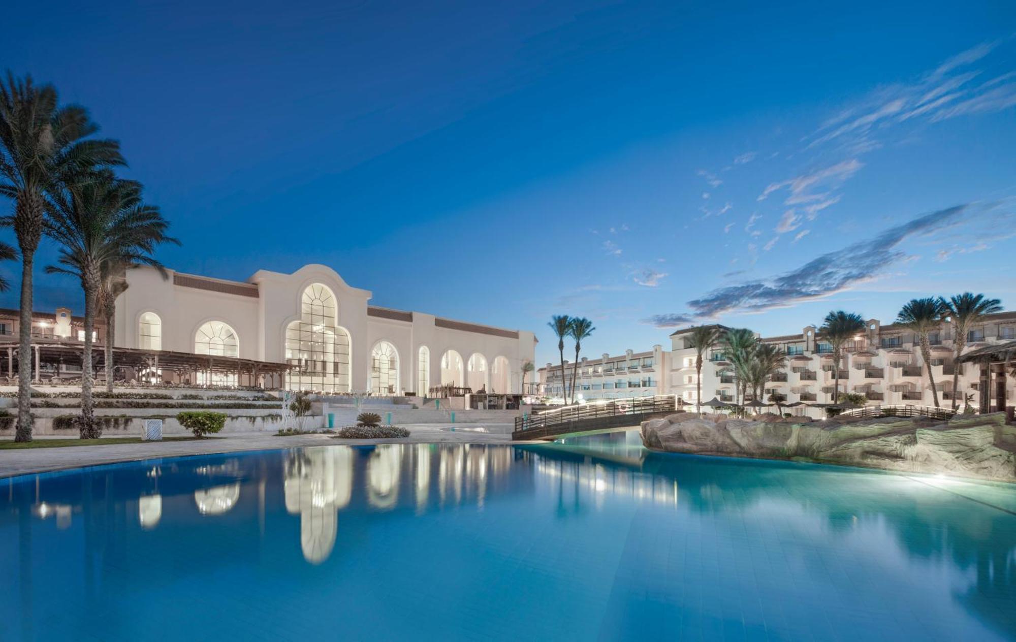Pyramisa Beach Resort Sahl Hasheesh Hurghada Exterior photo Hilton Sharm El-Sheikh Resort