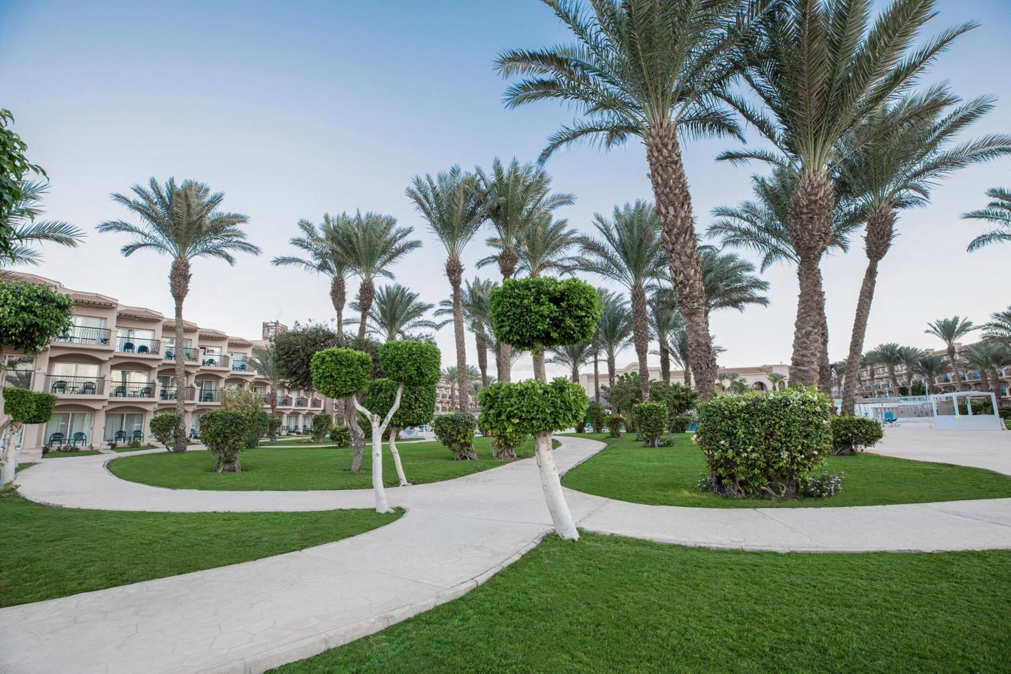 Pyramisa Beach Resort Sahl Hasheesh Hurghada Exterior photo El Alamein