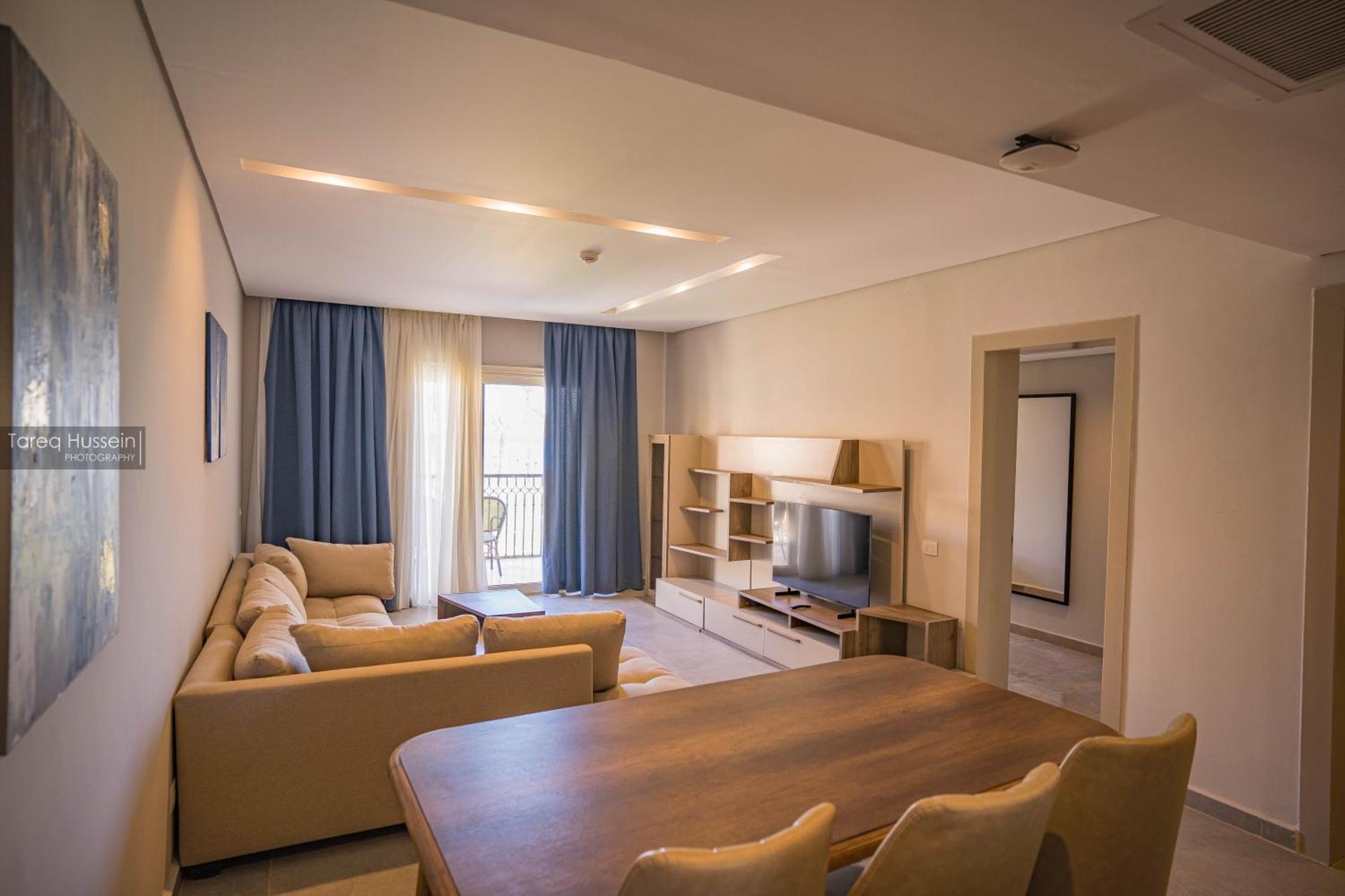 Pyramisa Beach Resort Sahl Hasheesh Hurghada Exterior photo A living room in a typical apartment